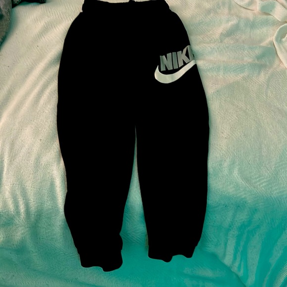 Nike Sweats - Picture 1 of 1